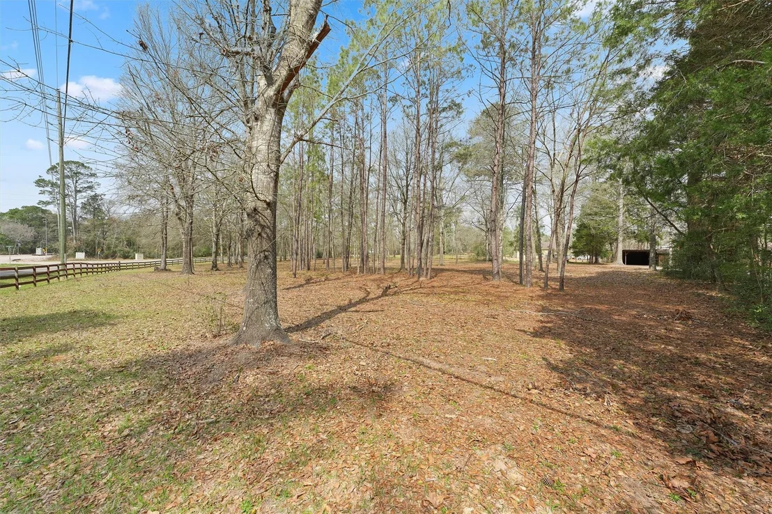 Photo of 31926 Dobbin Huffsmith Road