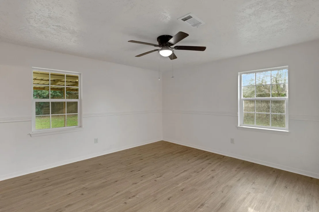 Photo of 20 Woods Lane
