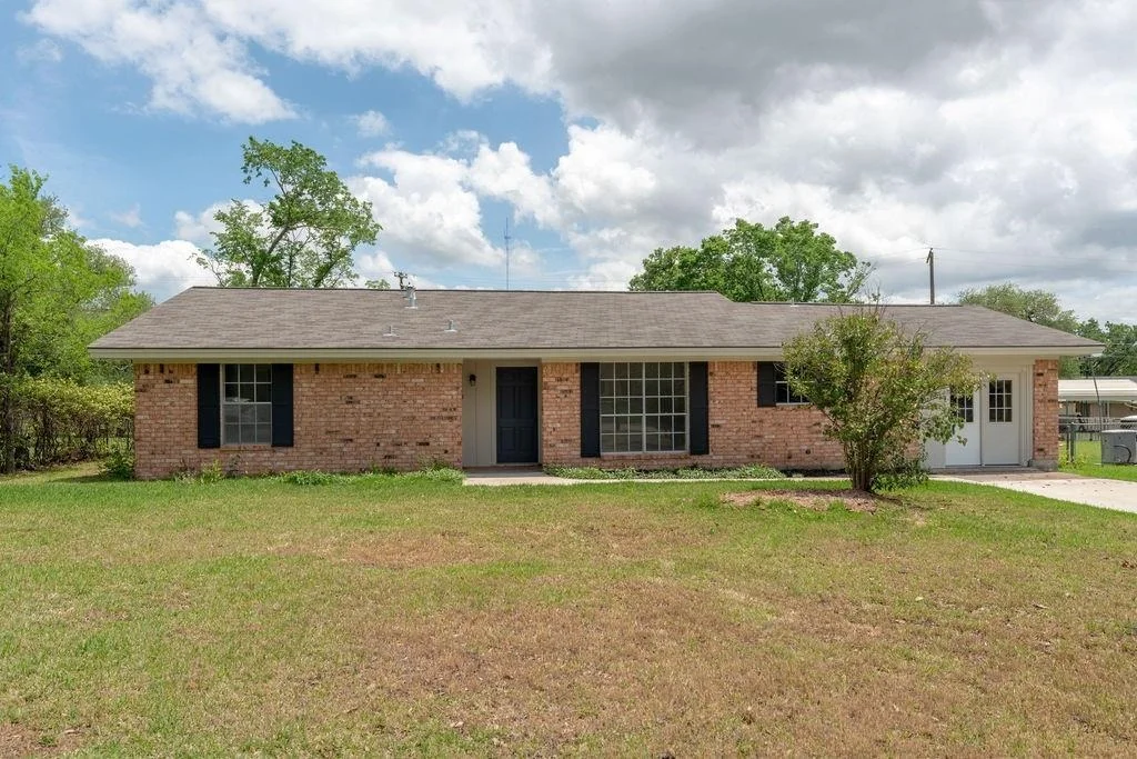 Photo of 1102 Lamar Drive