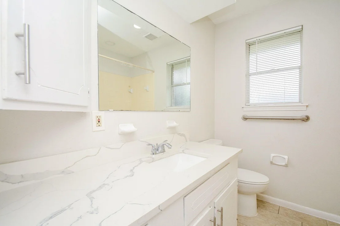 Photo of 6002 Verdome Lane