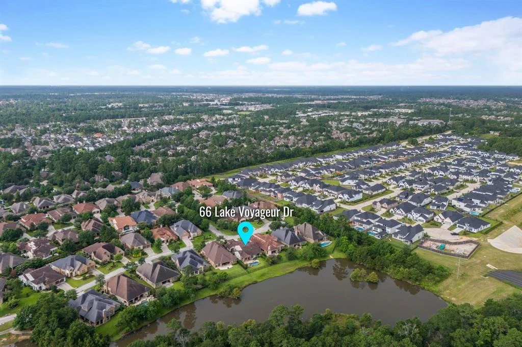 Photo of 66 Lake Voyageur Drive