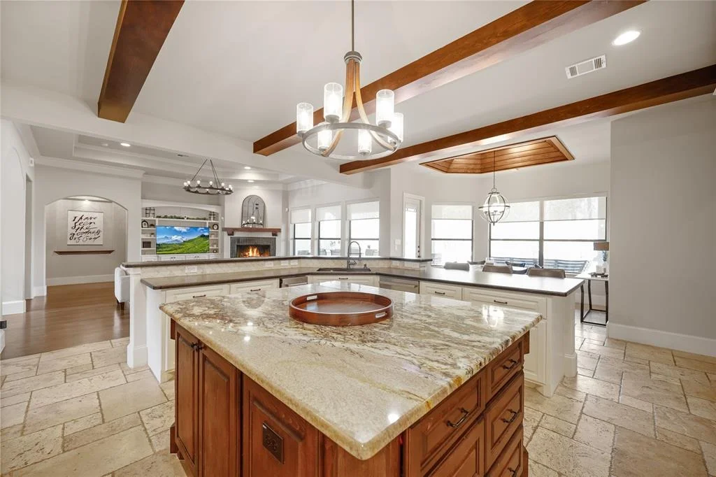 Photo of 4419 Chateau Creek Way
