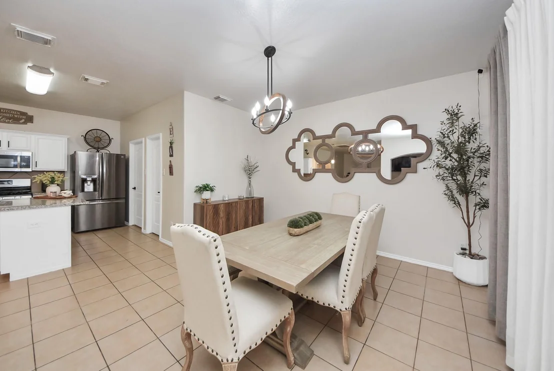 Photo of 24915 Oconee Drive