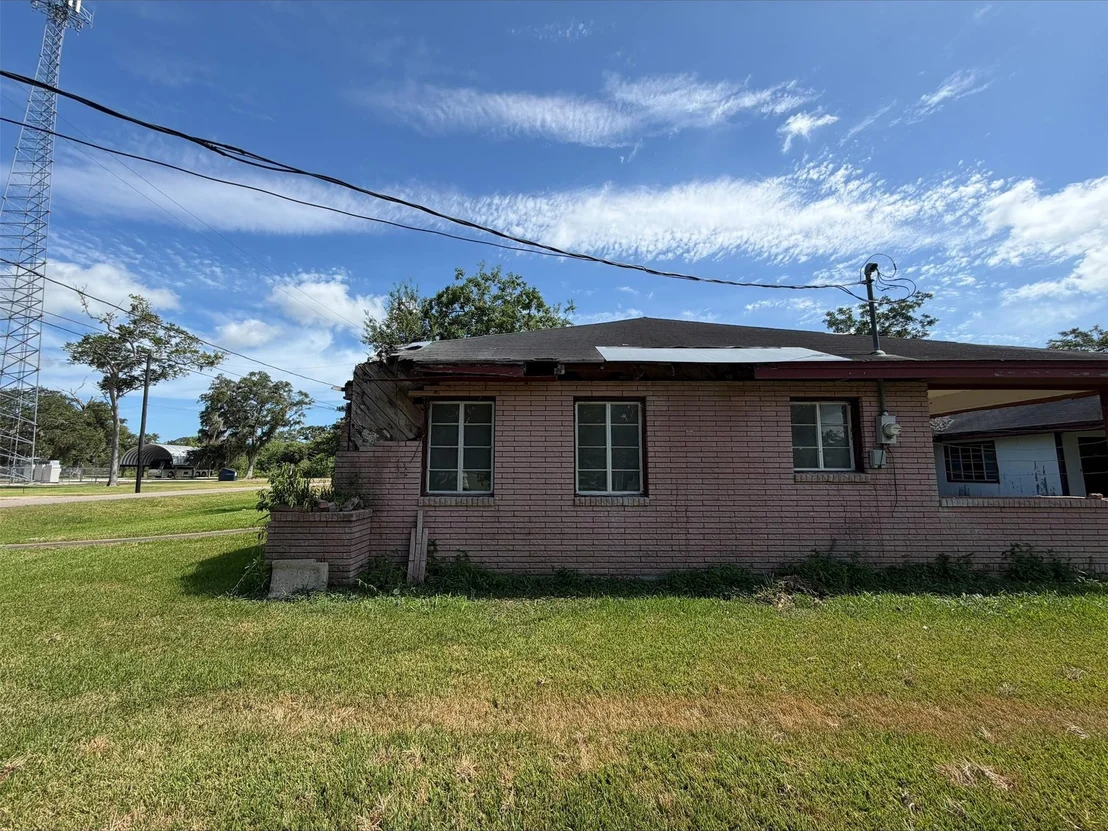 Photo of 611 Live Oak Street