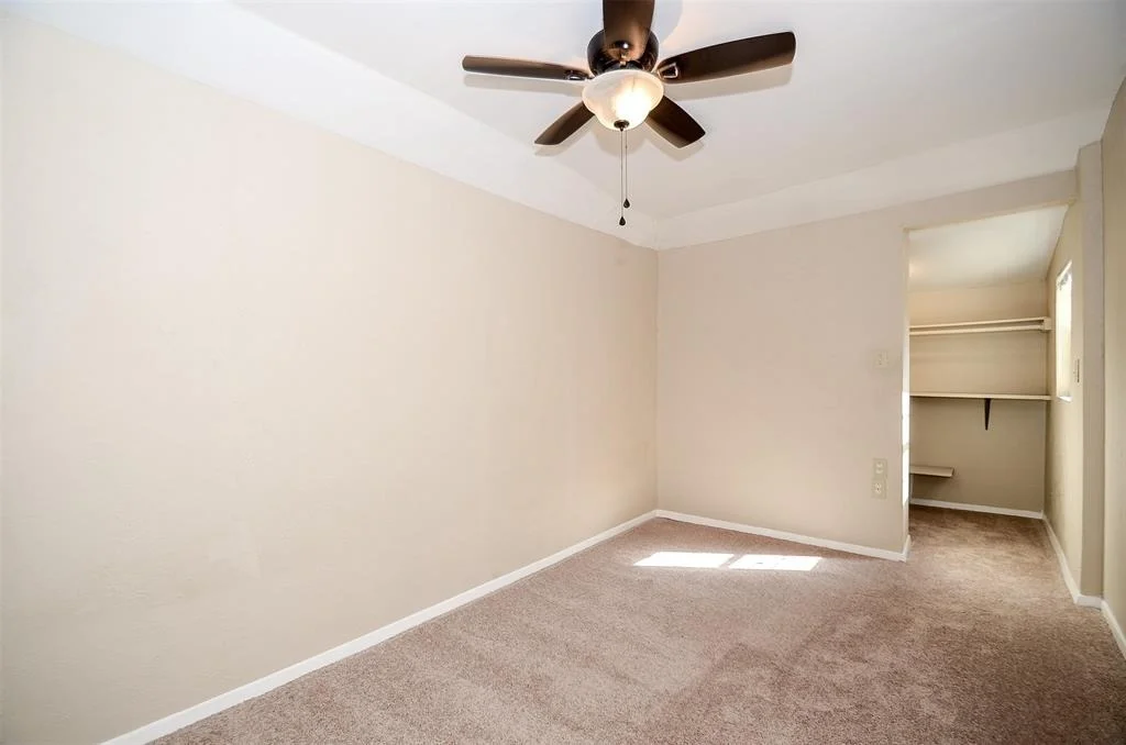 Photo of 1718 Foxlake Drive