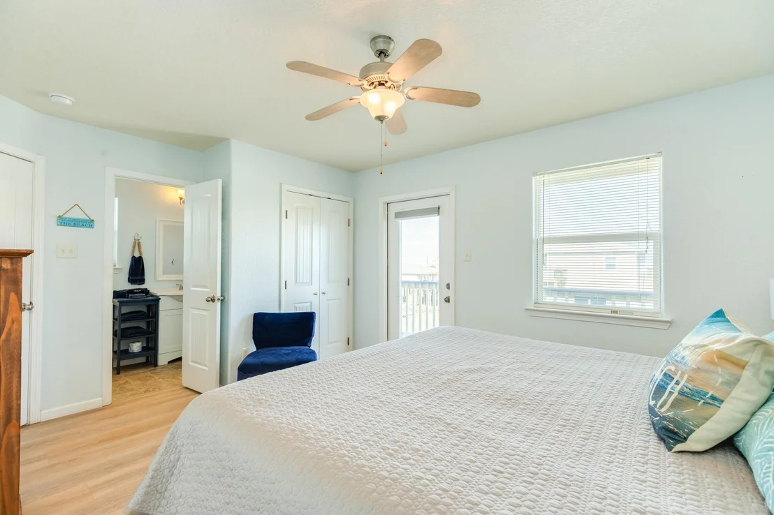 Photo of 107 Howard Avenue