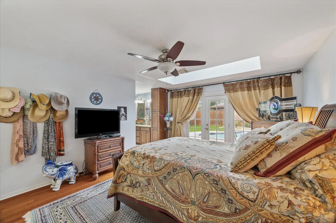 Photo of 2703 Longleaf Pines Drive