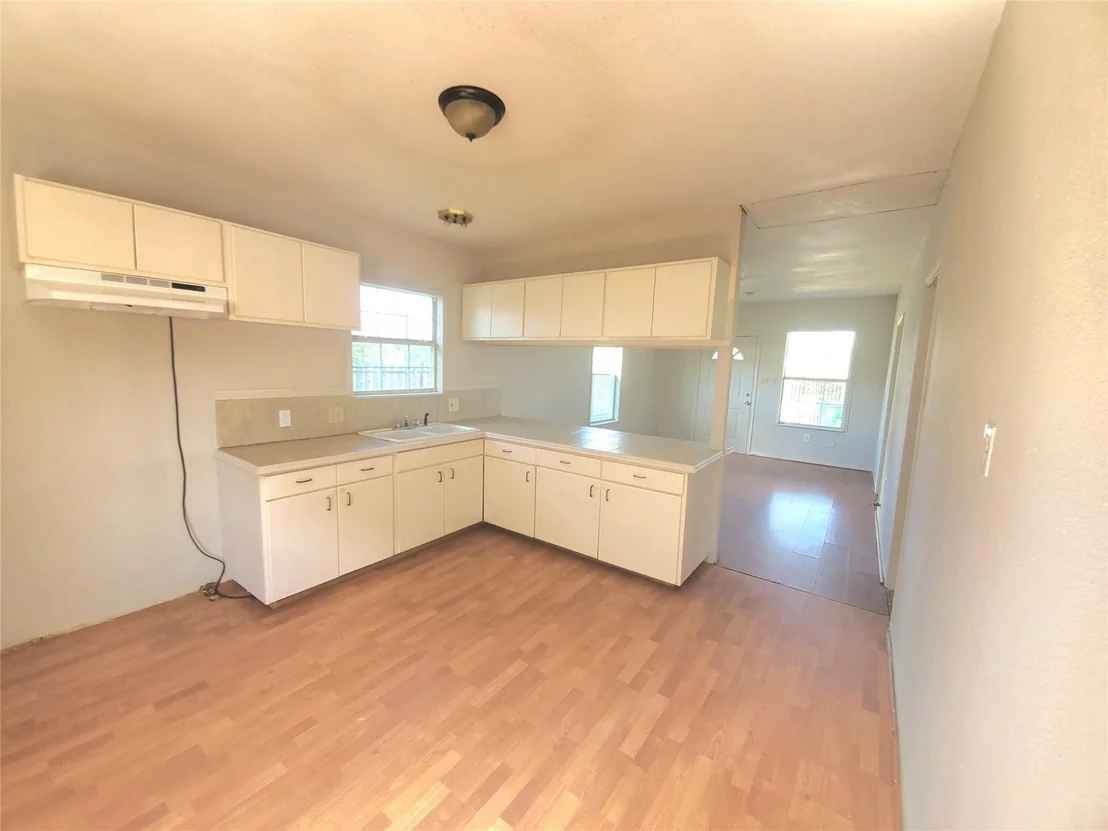 Photo of 9831 Bamboo Road