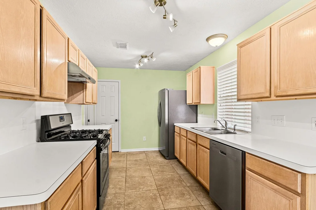 Photo of 5013 Parkcrest Drive