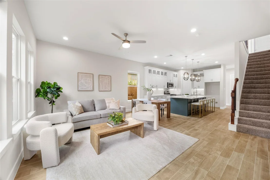 Photo of 6216 Carver Road