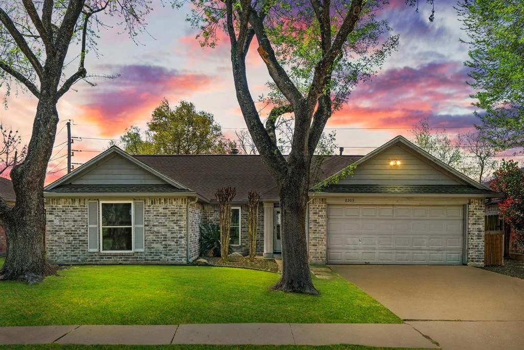 Photo of 8303 Battleoak Drive