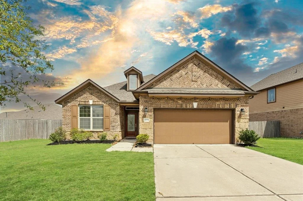 Photo of 8715 Gladiolus Drive