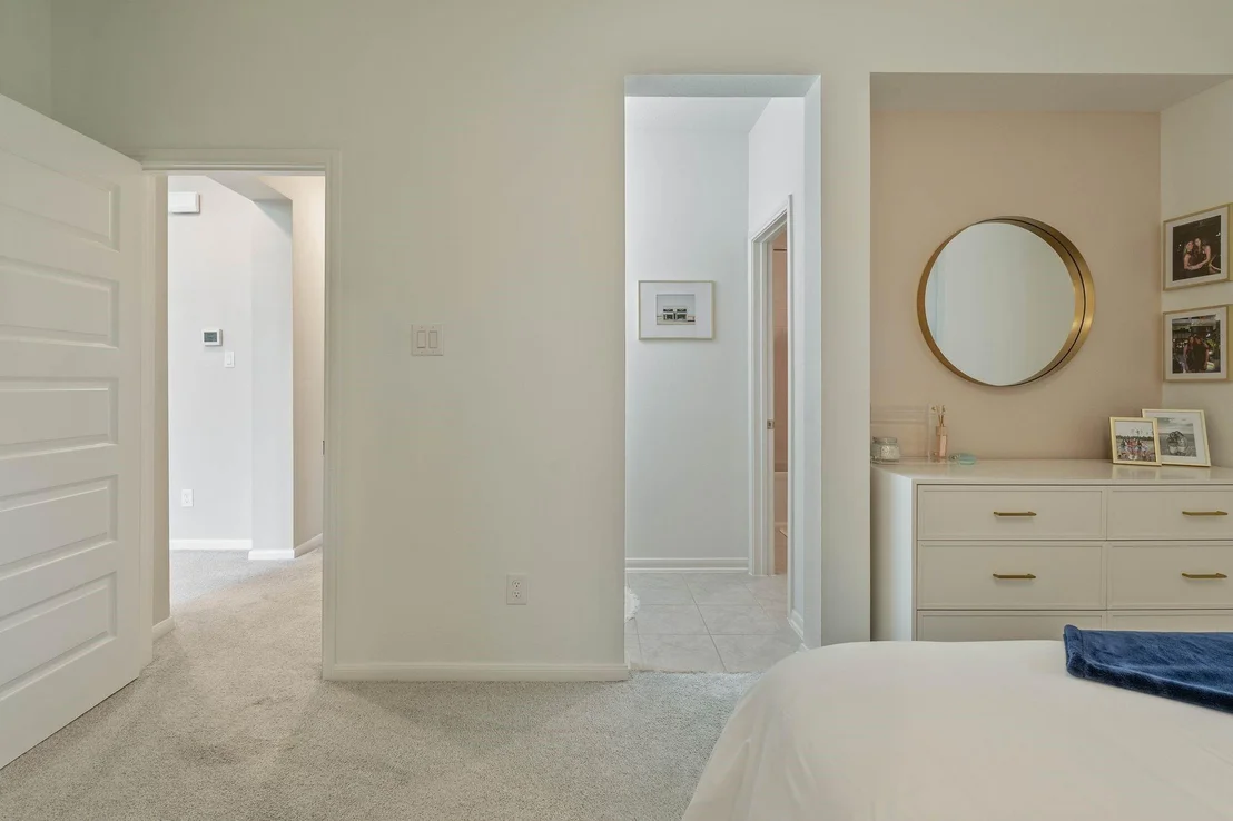 Photo of 122 N Winter Sunrise Circle
