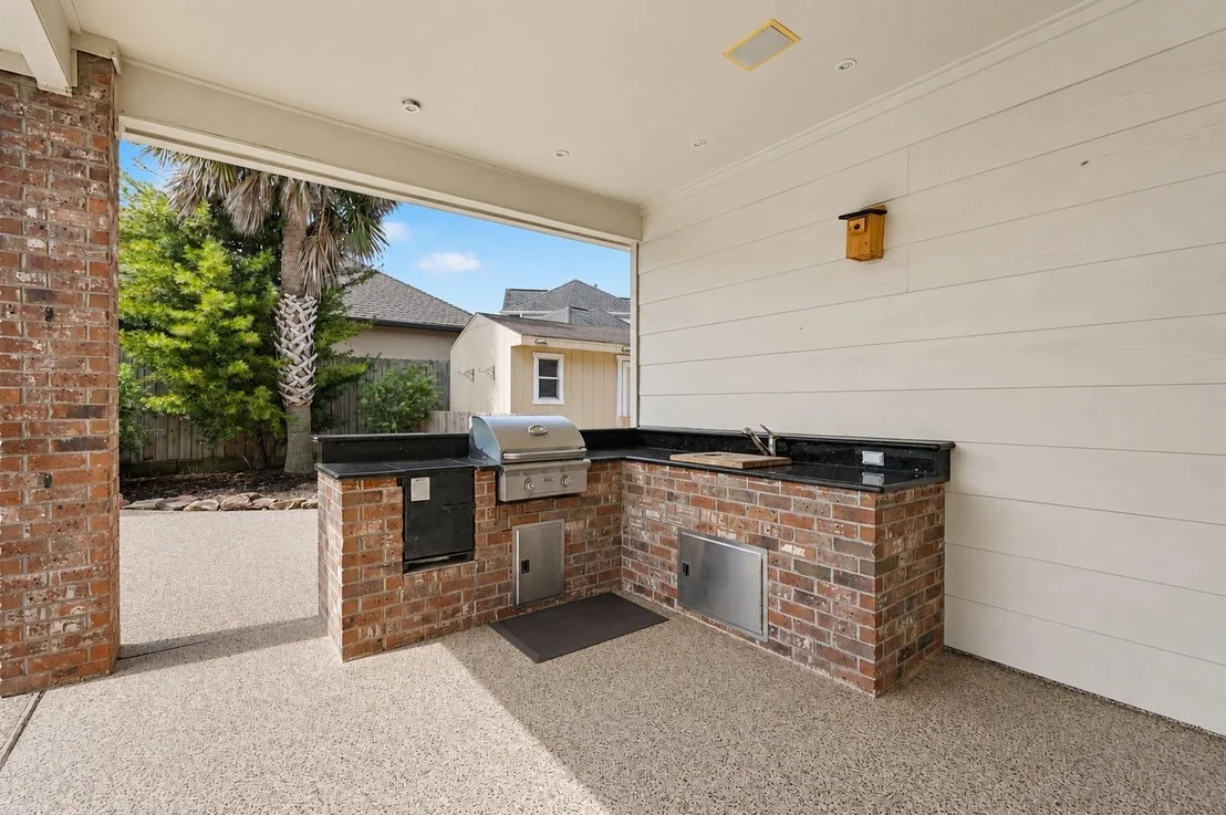 Photo of 18423 Bivens Bend
