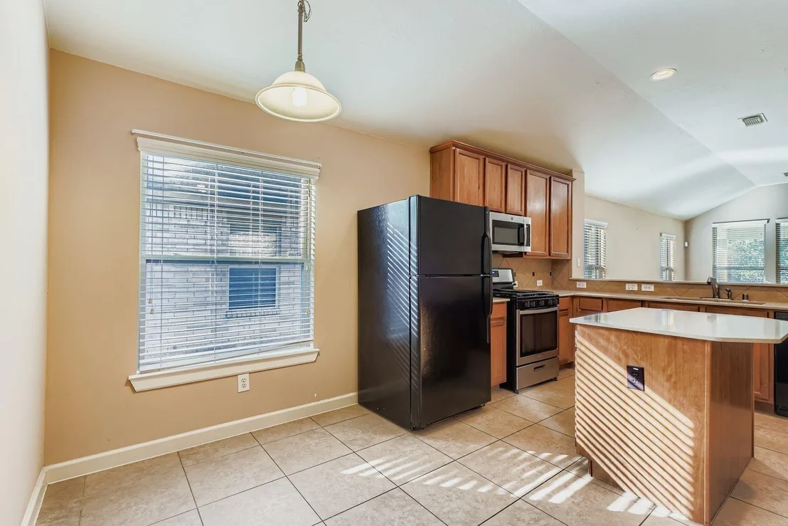 Photo of 4007 Pinecrest Hollow
