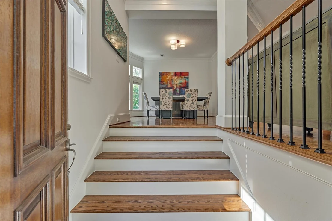 Photo of 83 Colonial Row Drive