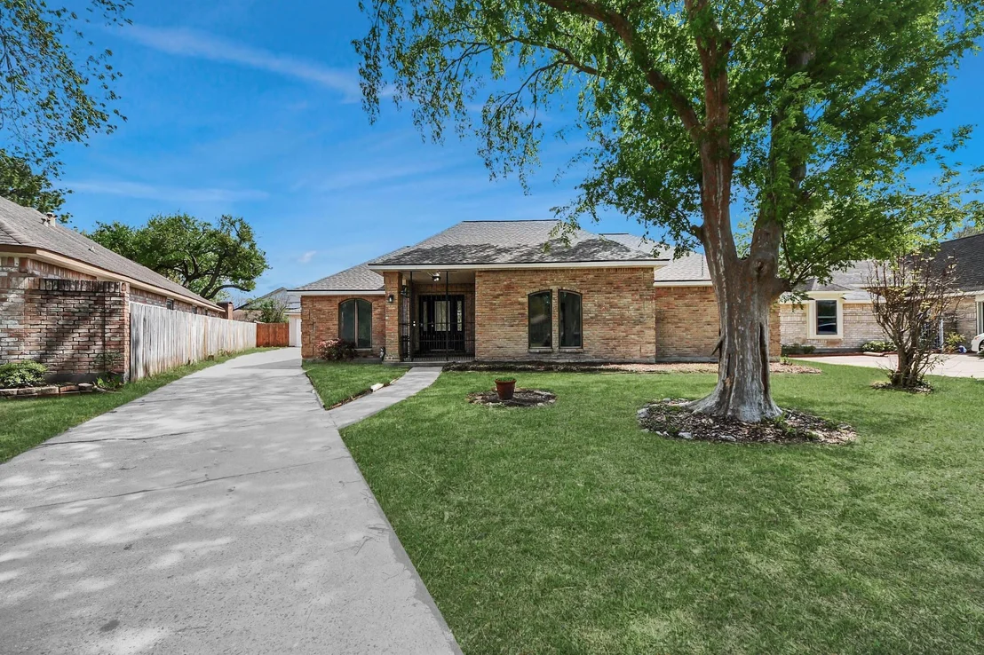 Photo of 9014 Arcidian Forest Drive