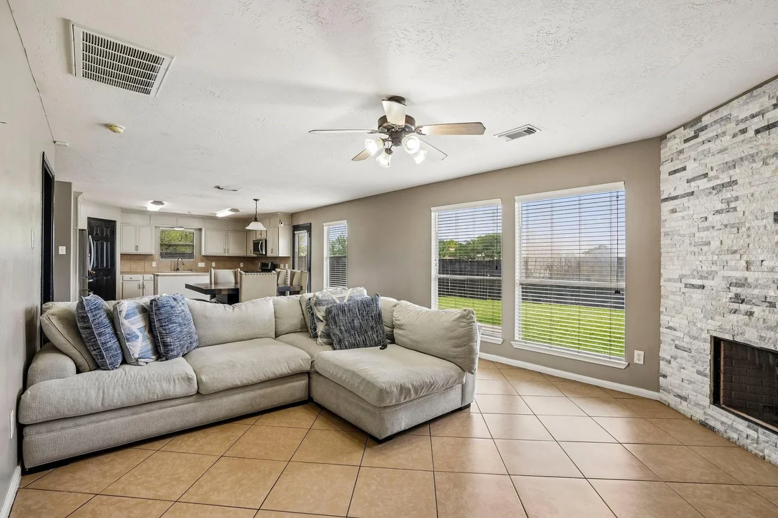 Photo of 5119 Laurynnbrook Drive
