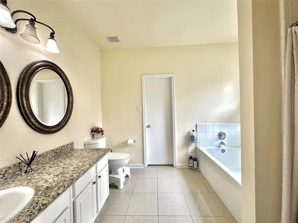Photo of 2214 Bristol Bend Lane