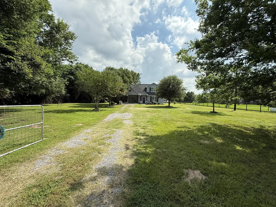 Photo of 8380 Shady Lane