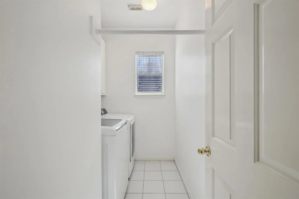 Photo of 19 Shady Pond Place