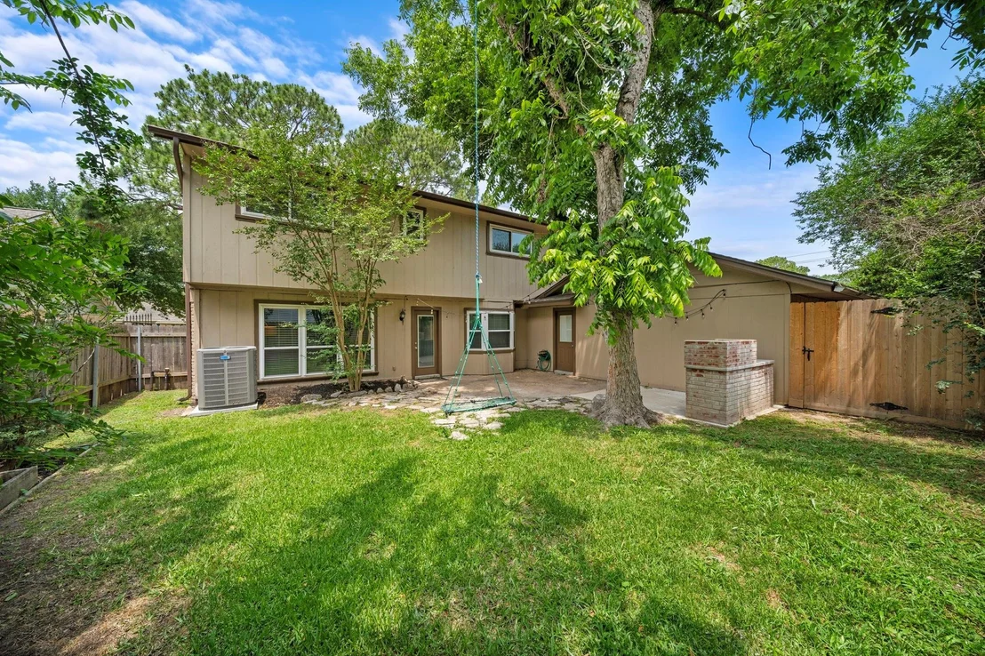 Photo of 2830 Bernadette Lane