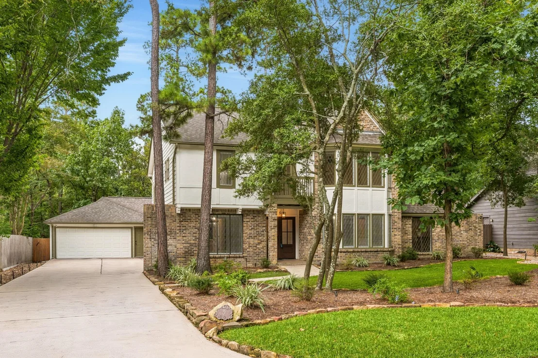 Photo of 5 Thornhedge Court