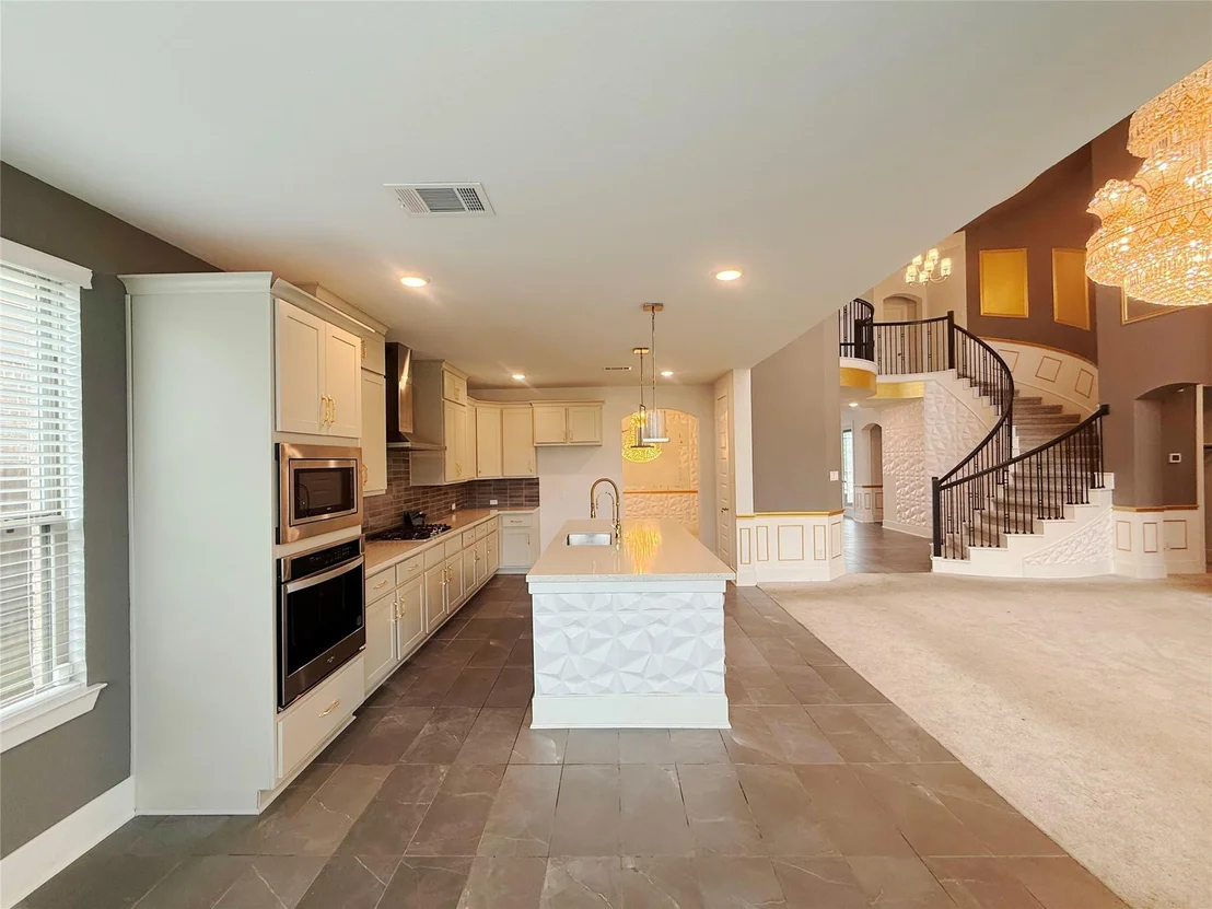 Photo of 2219 Windmill Palm Drive