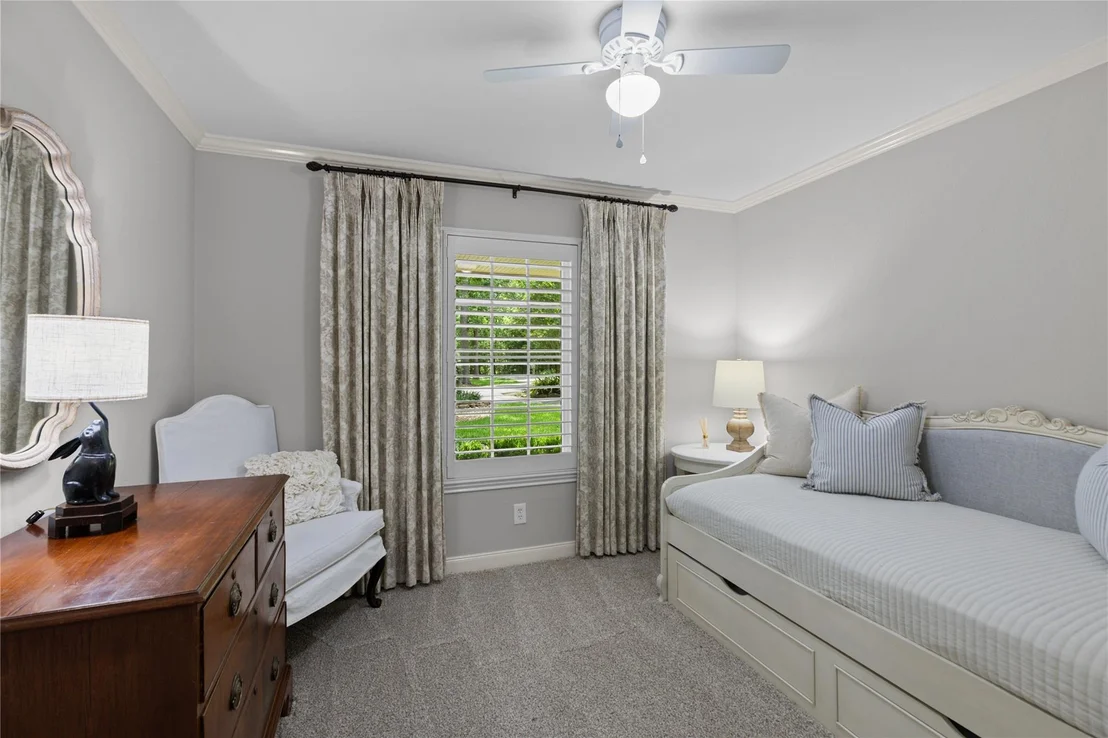 Photo of 621 Augusta Park