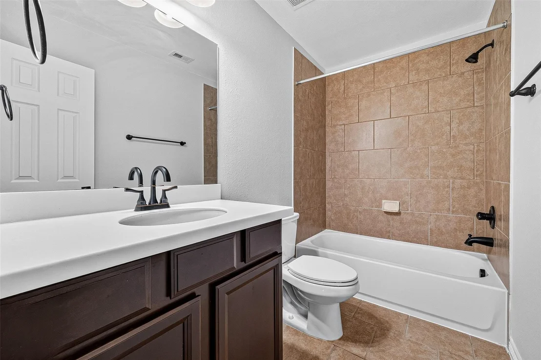 Photo of 4103 Misty Waters Lane