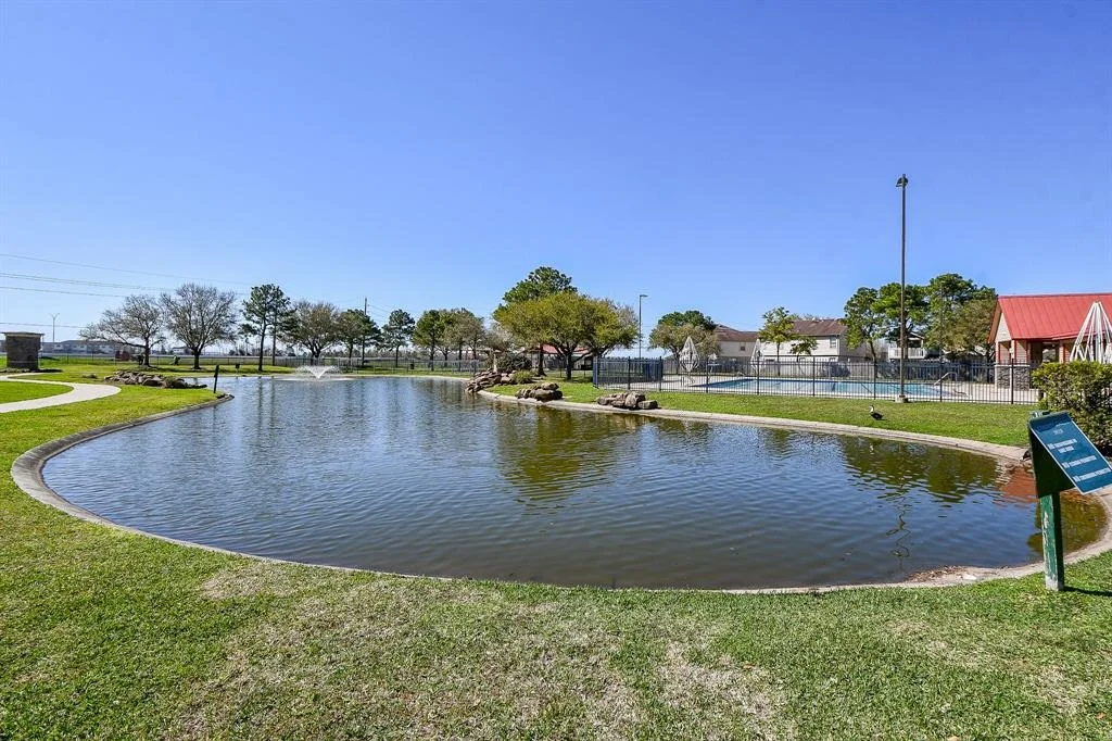 Photo of 6802 Oleander Grove Way