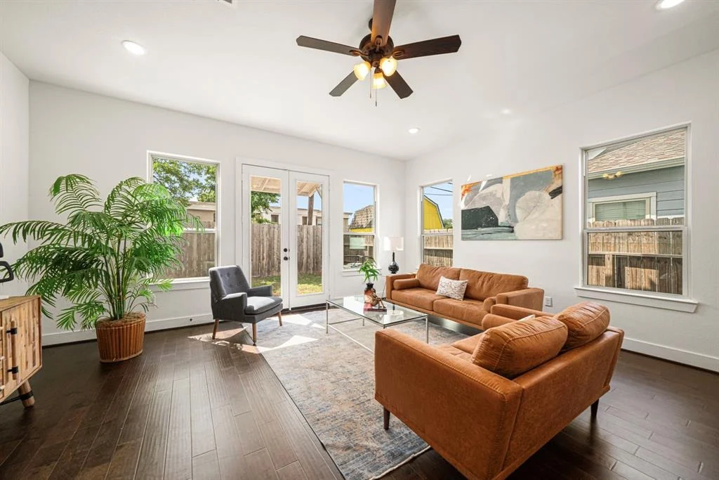 Photo of 7124 Saint Augustine Street