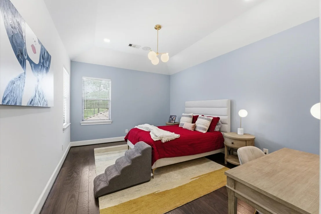 Photo of 63 W Loftwood Circle