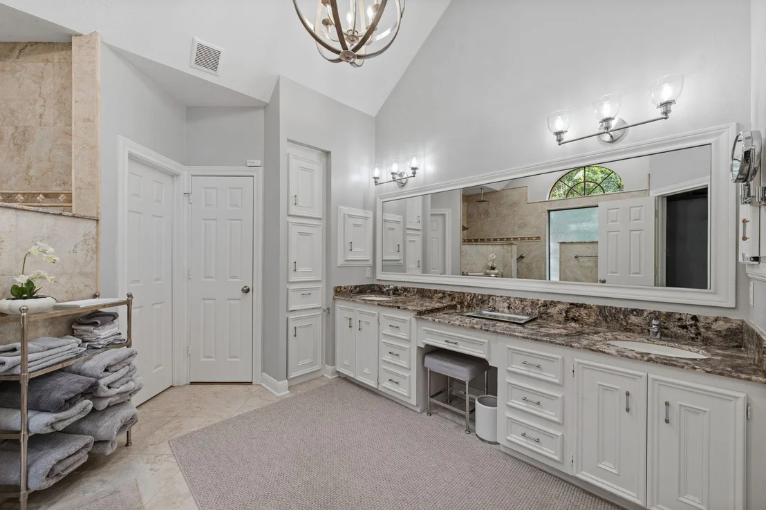 Photo of 43 Firefall Court