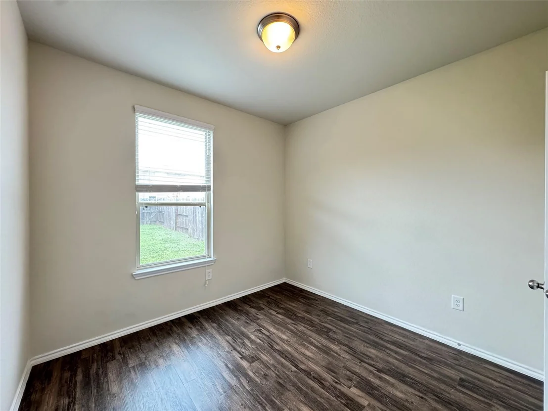 Photo of 15818 Smithland Drive