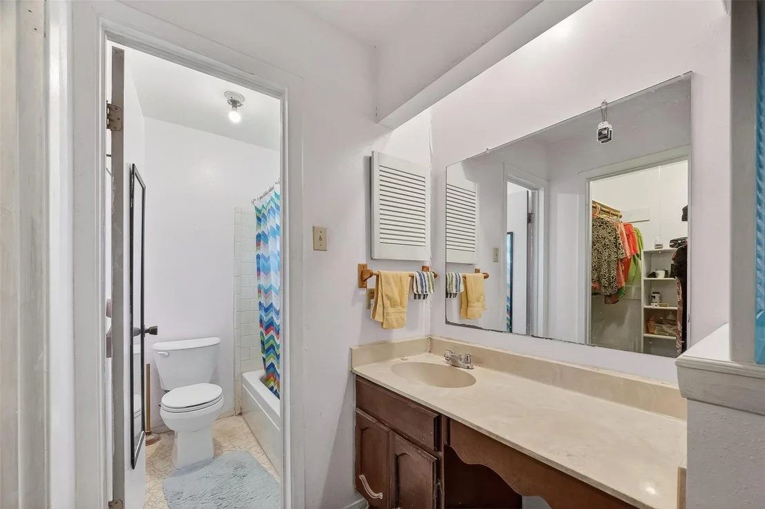 Photo of 302 Windward Drive
