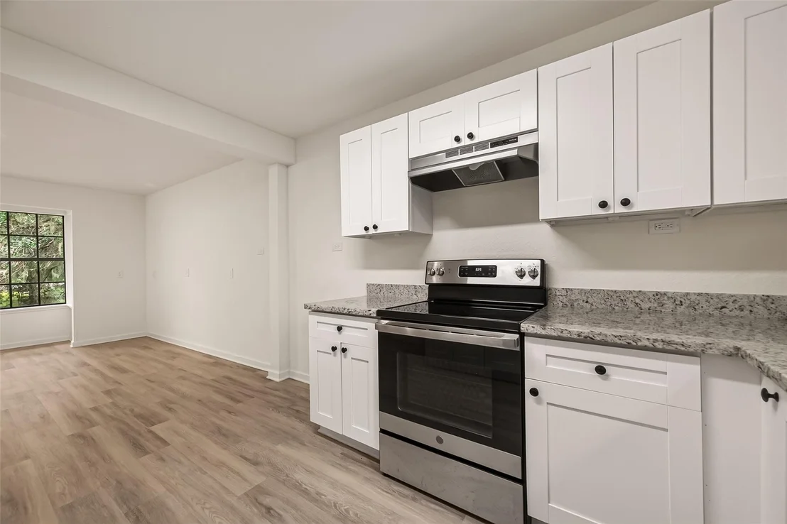 Photo of 2103 Bayou Drive