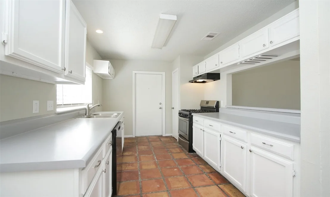 Photo of 13303 Hampton Falls Drive