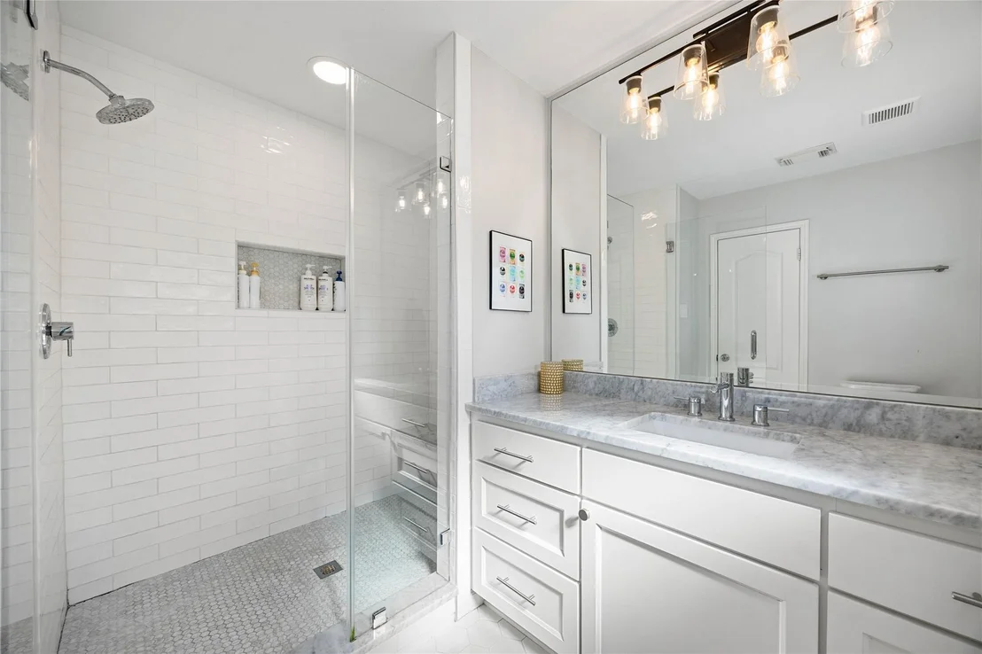 Photo of 14511 Chadbourne Drive