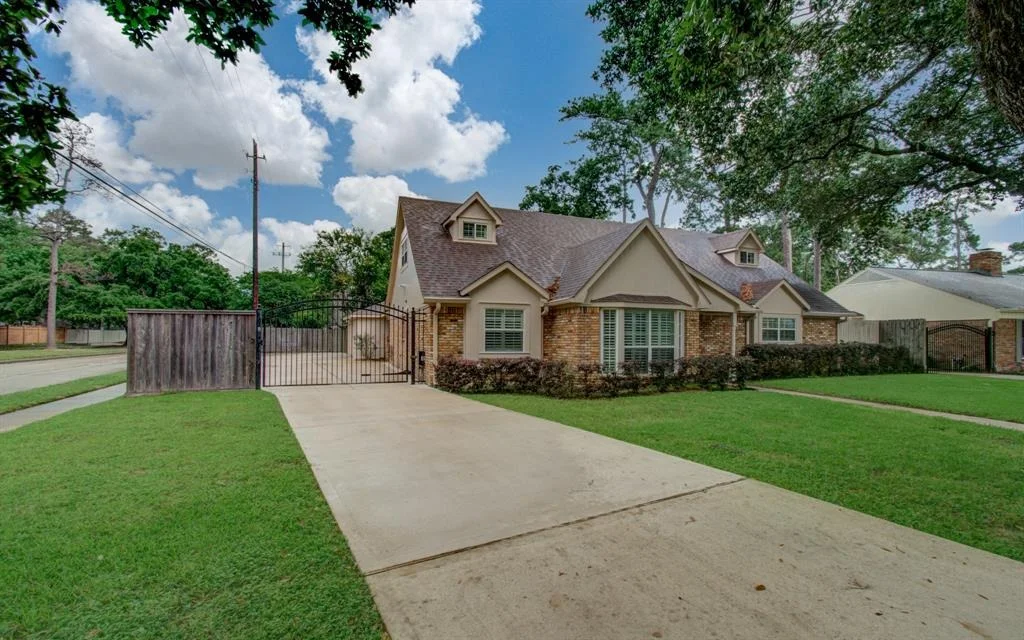 Photo of 12230 Mossycup Drive
