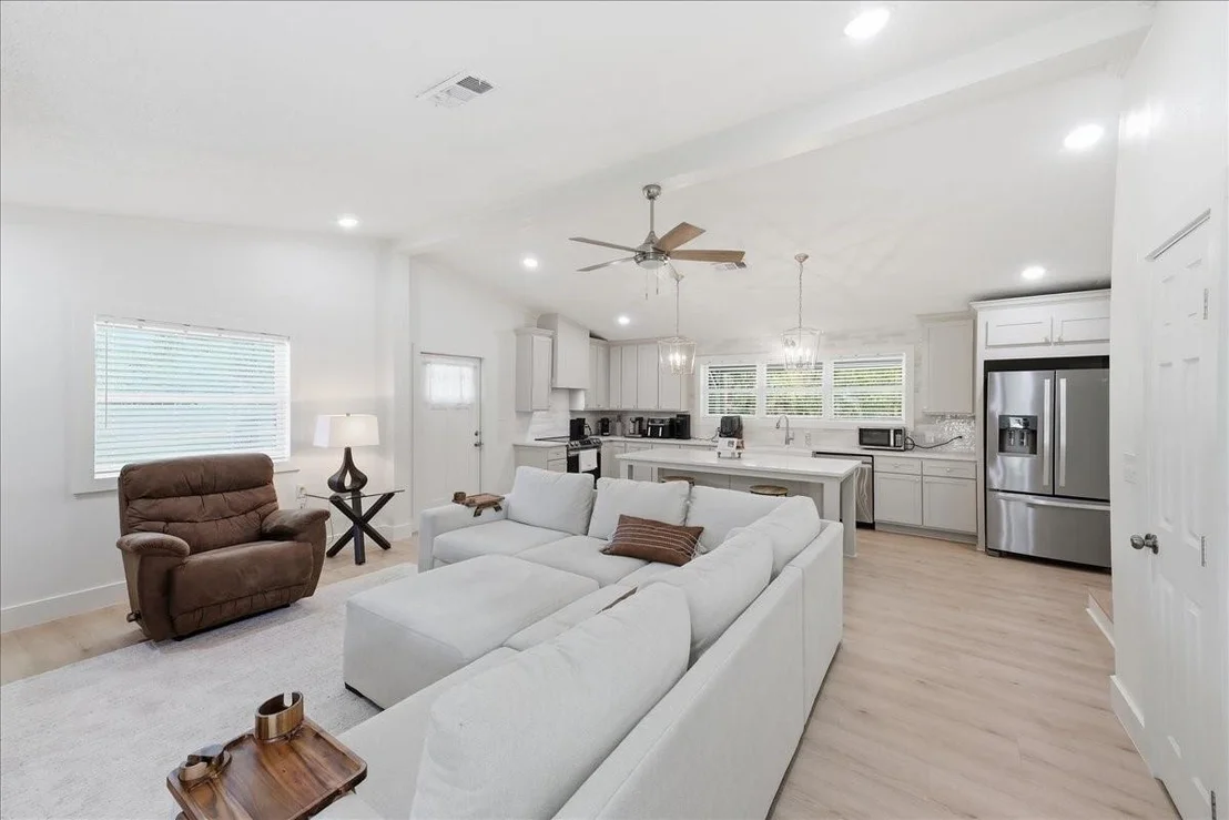 Photo of 11565 Greenway Drive