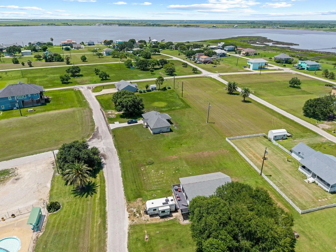 Photo of 654 Calumet Drive