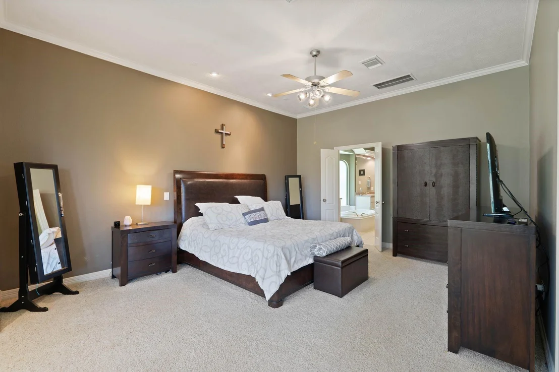 Photo of 9050 Forest Cliff Court