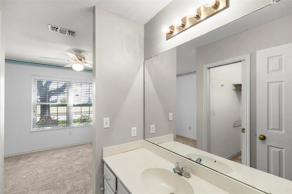 Photo of 2721 Brook Bend Lane