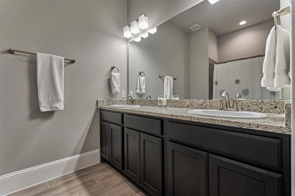 Photo of 2360 Goldenglade Drive