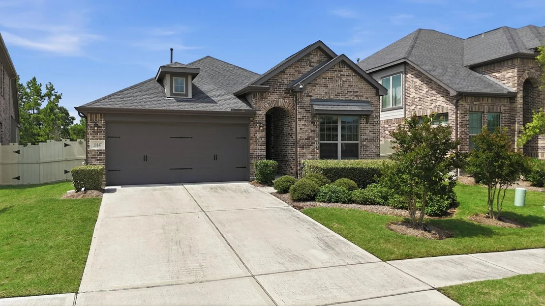 Photo of 10147 Bayou Oaks Drive