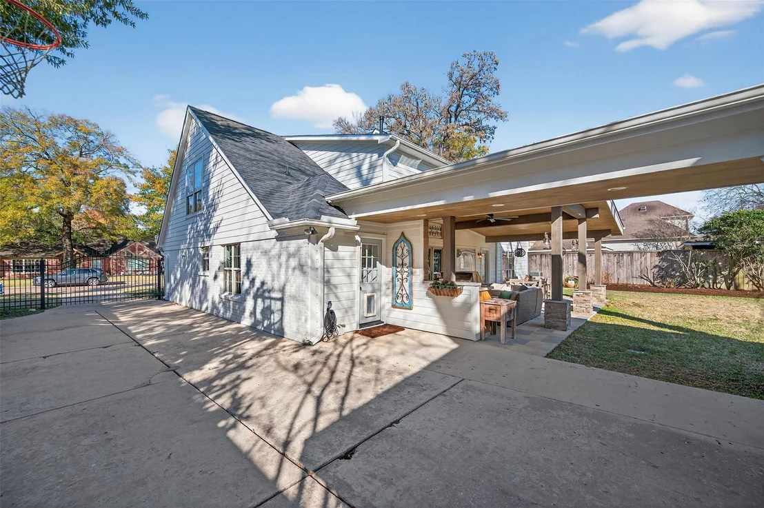 Photo of 13315 Tosca Lane