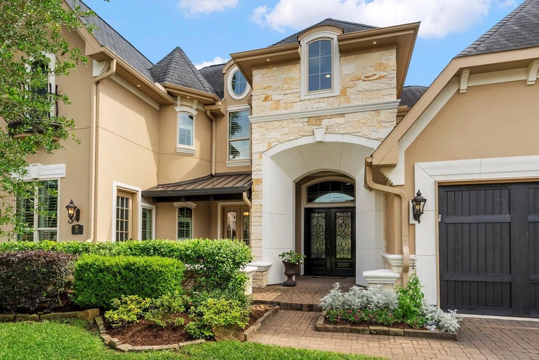 Photo of 141 Evergreen Oak Drive