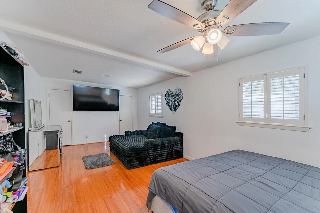 Photo of 11407 Iberia Drive