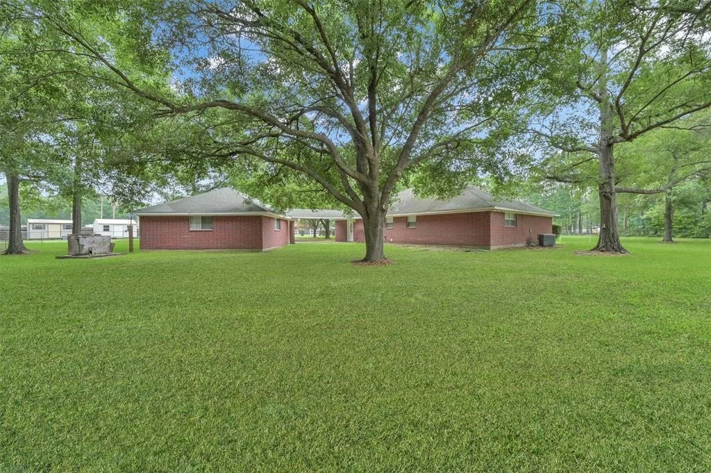 Photo of 19710 Lowe Street